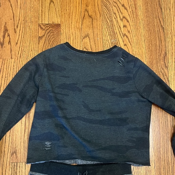 BNWT Smiley Matching Jogging Set - Picture 5 of 11